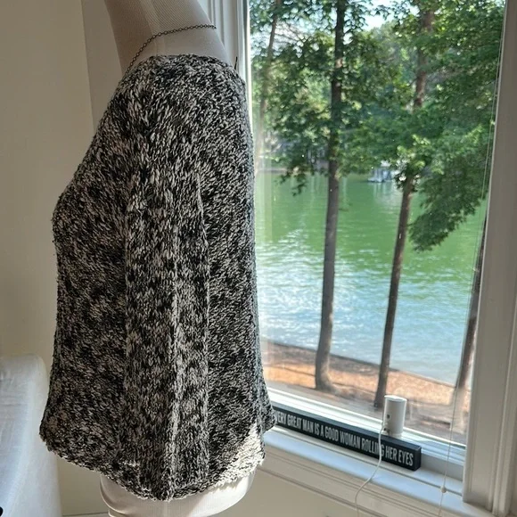 Eileen Fisher Black/white/gold cropped 3/4 Bell Sleeves, XS, Like New - Picture 3 of 6